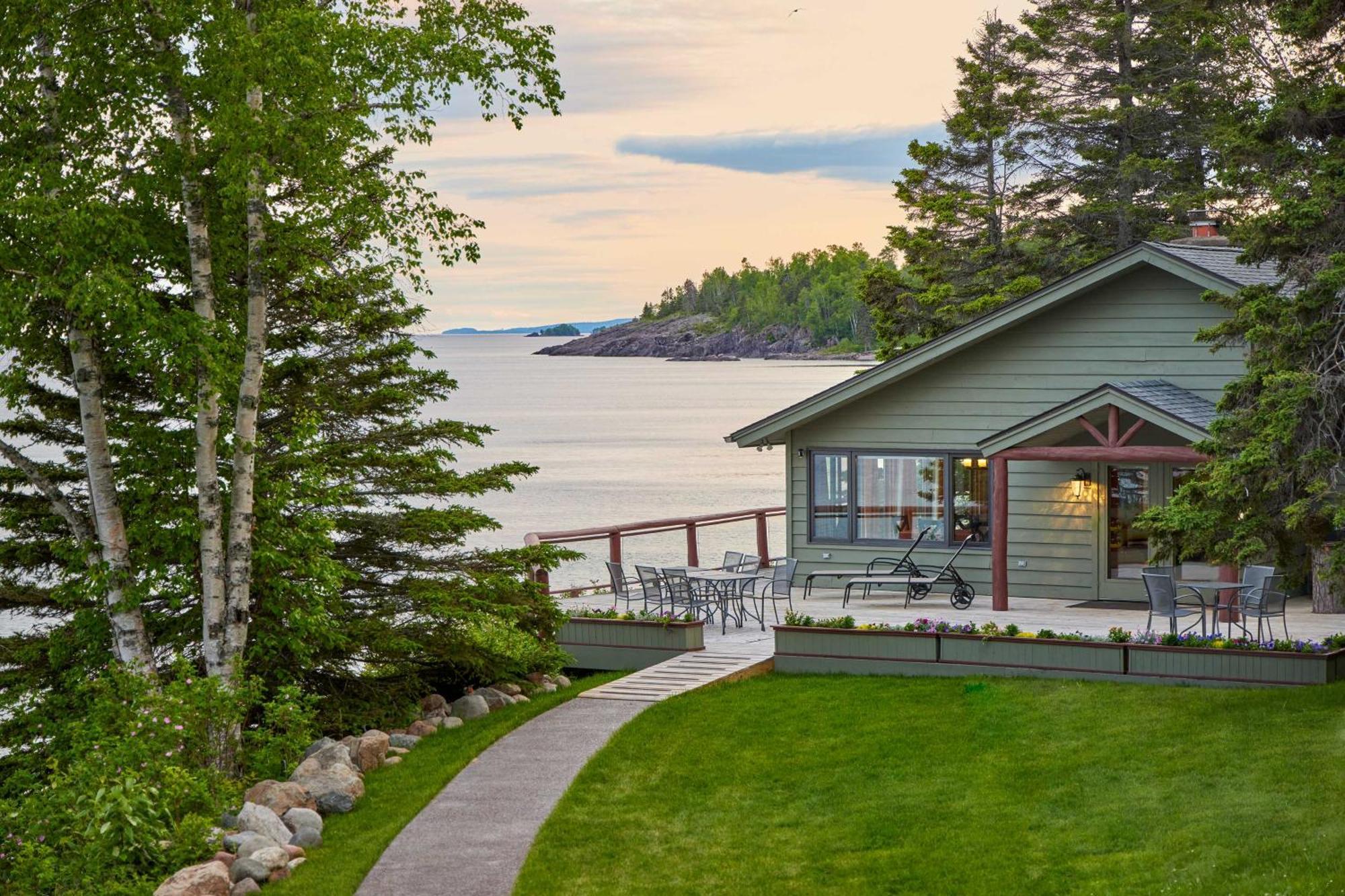 Reflections Cabin On Lake Superior - Near Lutsen Schroeder Exterior photo